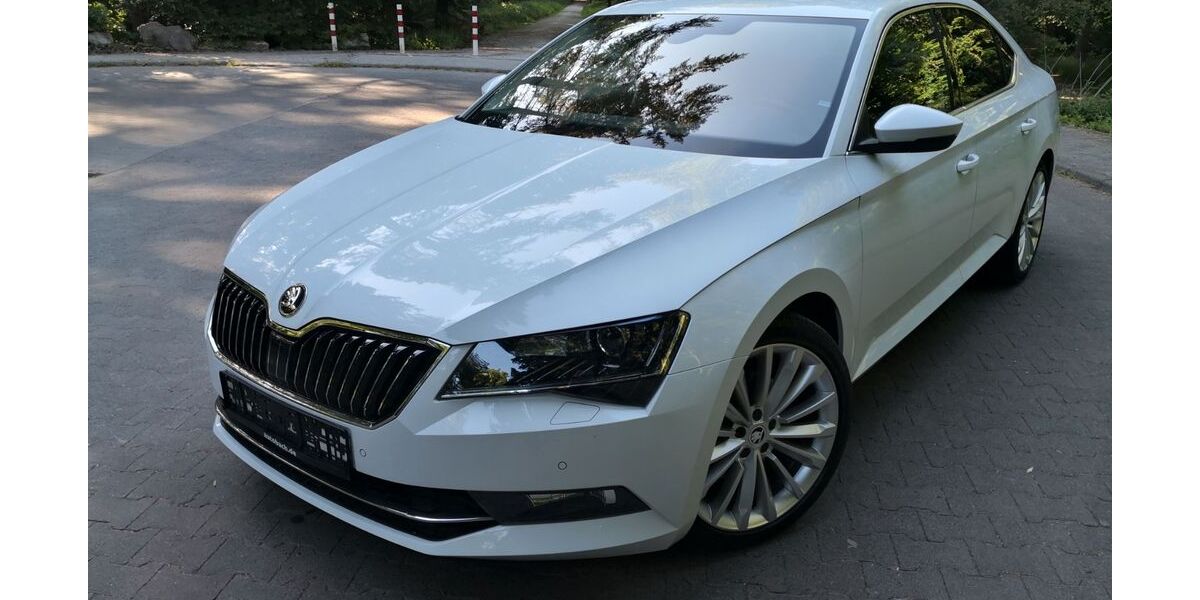 Skoda Superb 85.000 km 19.590 &euro; Diez 65582