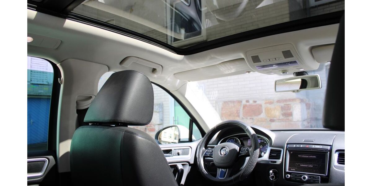 VW Touareg 179.000 km 18.700 &euro; Kassel 34121