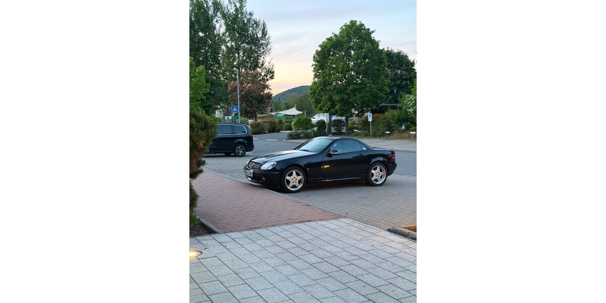 Mercedes-Benz SLK 320 177.600 km 5.700 &euro; Pommelsbrunn 91224