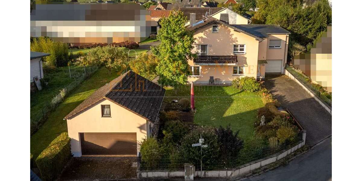 Haus zum Kaufen in Braunfels 368.500 € 239 m² 7.5 zimmer