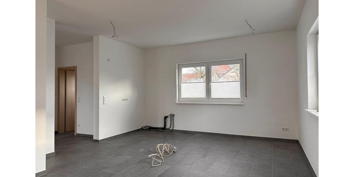 Einfamilienhaus Bad Neustadt an der Saale - 4 Zimmer, 156 m&sup2;, 1.400&euro; | Angebot:25103065