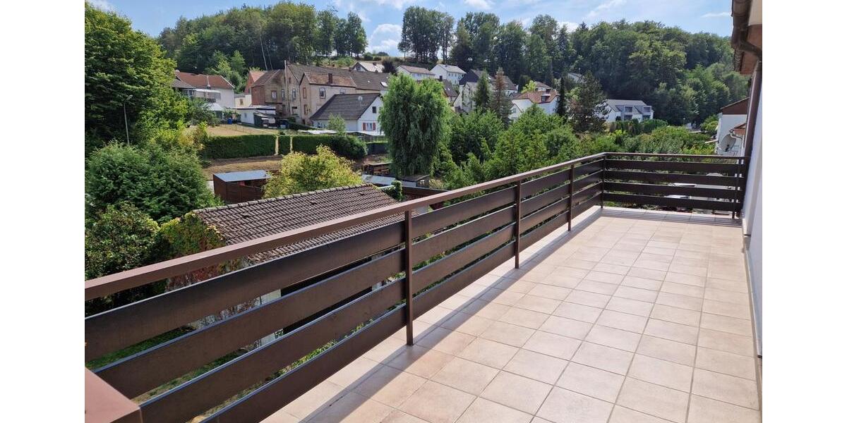 Doppelhaushälfte Kaiserslautern Engelshof - 8 Zimmer, 188 m&sup2;, 320.000&euro; | Angebot:9302446
