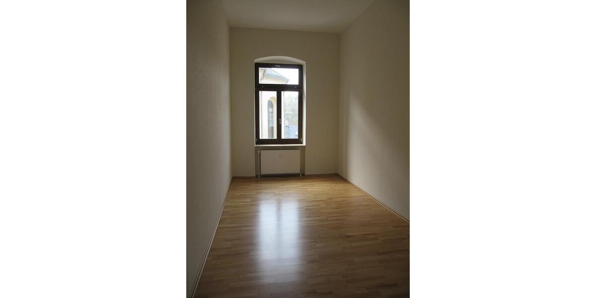 Etagenwohnung Markneukirchen - 5 Zimmer, 139 m&sup2;, 1.100&euro; | Angebot:25487030