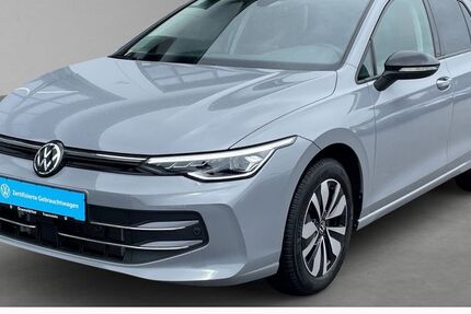 VW Golf 3.692 km 29.870 &euro; Traunstein 83278