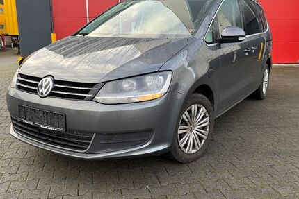 VW Sharan 216.000 km 12.400 € Wachtberg 53343