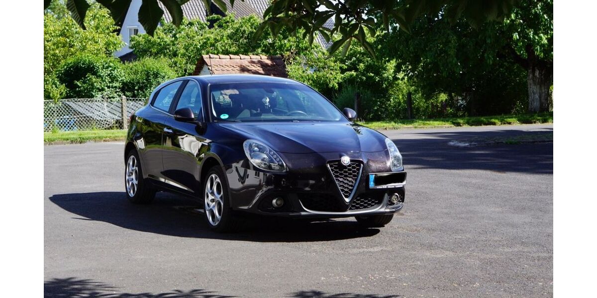 Alfa Romeo Giulietta 158.000 km 6.600 &euro; Grebenhain 36355