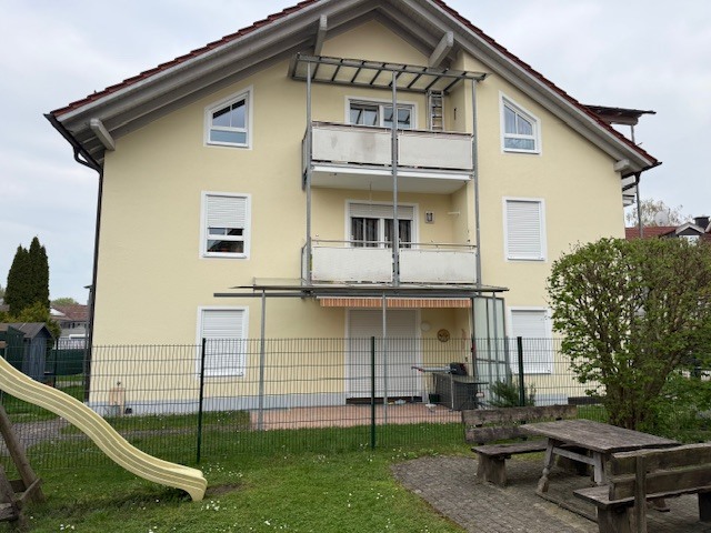 4 Zimmer-Wohnung nähe Zentrum der Stadt Freilassing! - Etagenwohnung Freilassing Mitte | Angebot:26193910