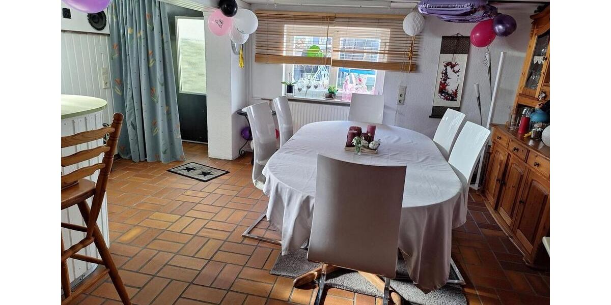 Einfamilienhaus Mittenaar - 6 Zimmer, 150 m&sup2;, 1.500&euro; | Angebot:24813384