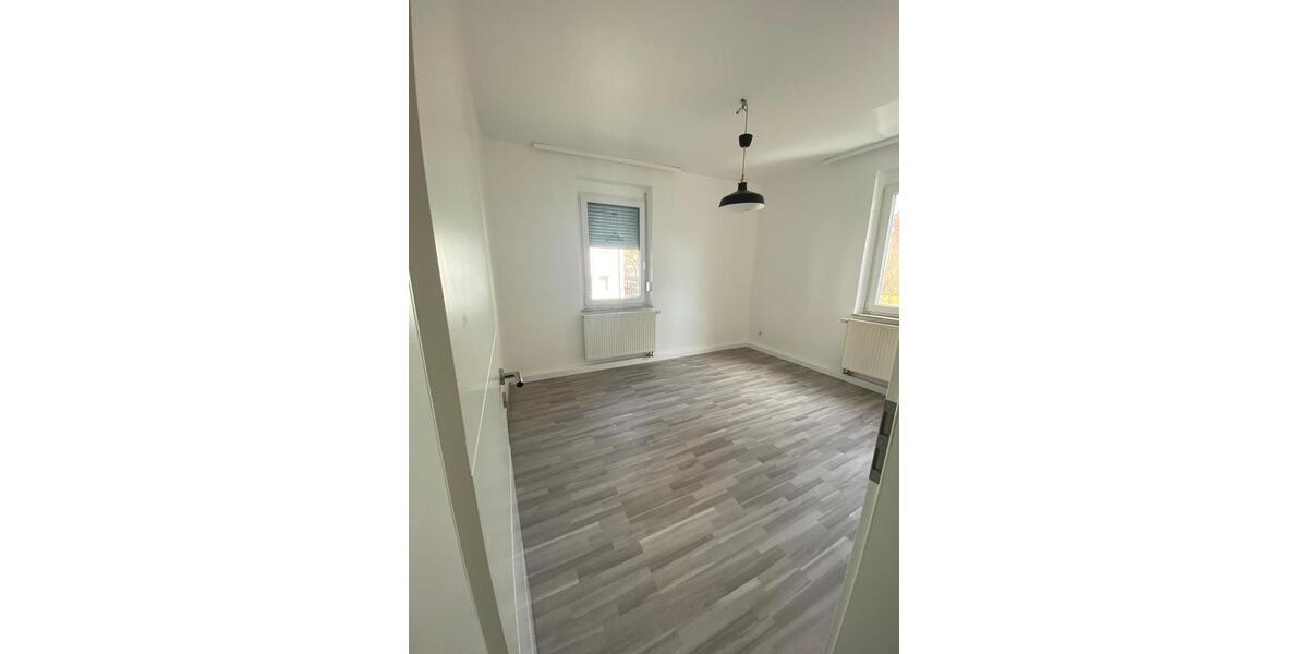 Etagenwohnung Schwaig Bei Nürnberg - 3 Zimmer, 80 m&sup2;, 1.111&euro; | Angebot:26384508