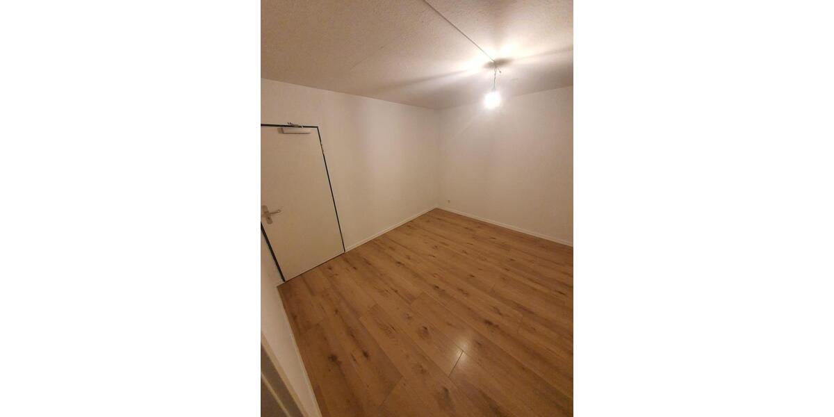 Etagenwohnung Schöneiche bei Berlin - 4 Zimmer, 83 m&sup2;, 1.328&euro; | Angebot:24980319
