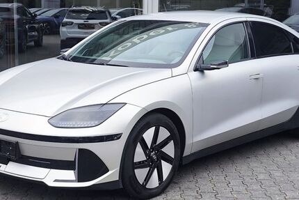 Hyundai IONIQ 6 31.506 km 33.950 € Dieburg 64807