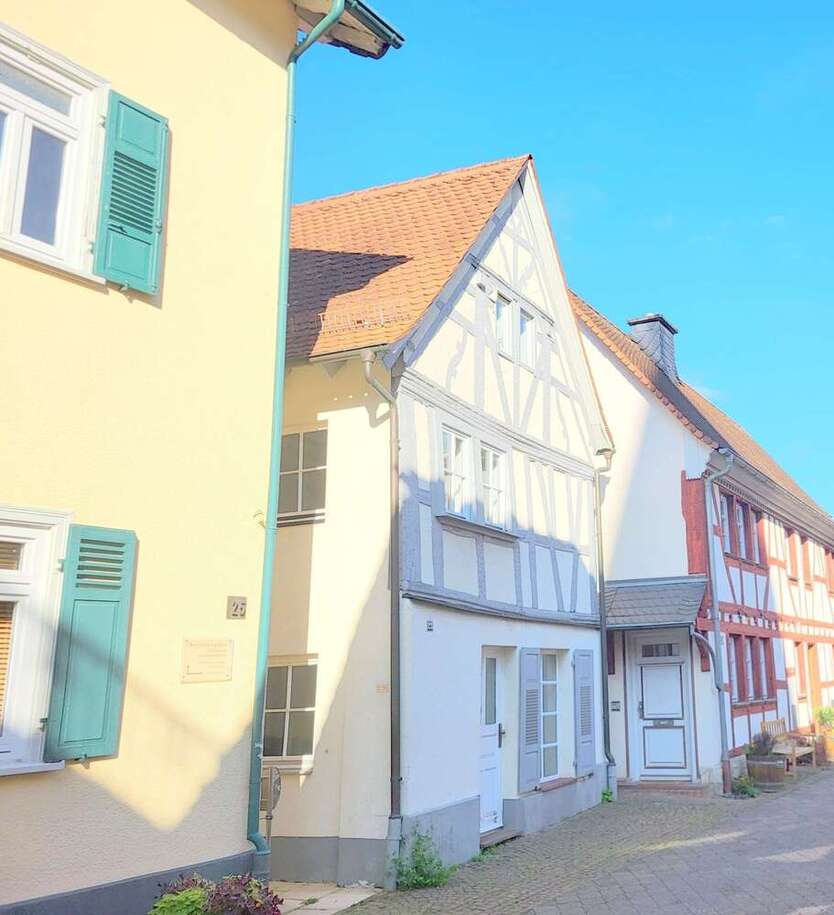 Haus zum Kaufen in Bad Homburg 560.000 € 135 m²