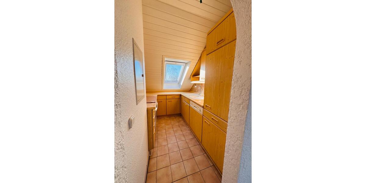 Dachgeschoßwohnung Ensdorf - 2 Zimmer, 60 m&sup2;, 600&euro; | Angebot:26398759