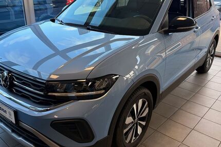 VW T-Cross 11.750 km 25.500 € Hamburg 21037