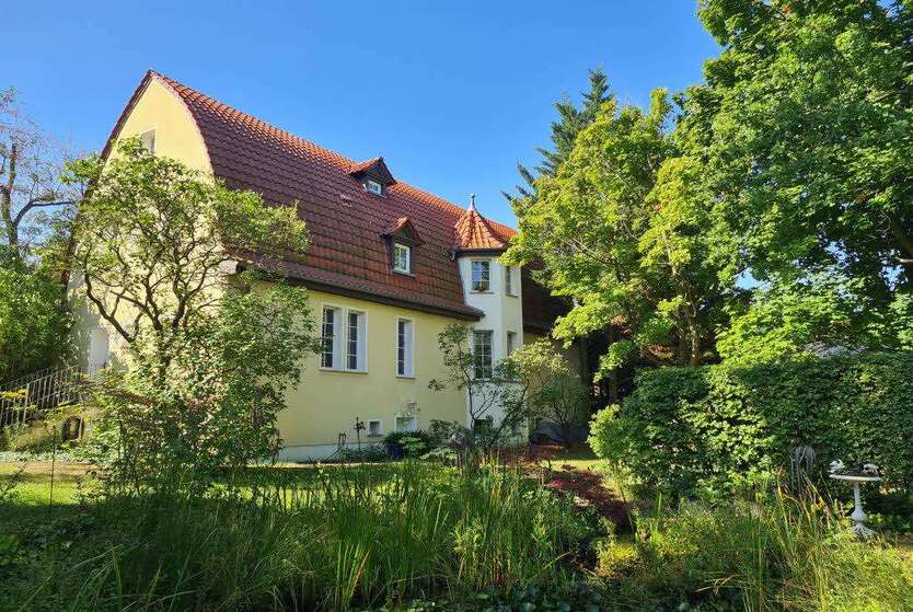 Haus zum Kaufen in Merseburg 850.000 € 405 m² 12 zimmer