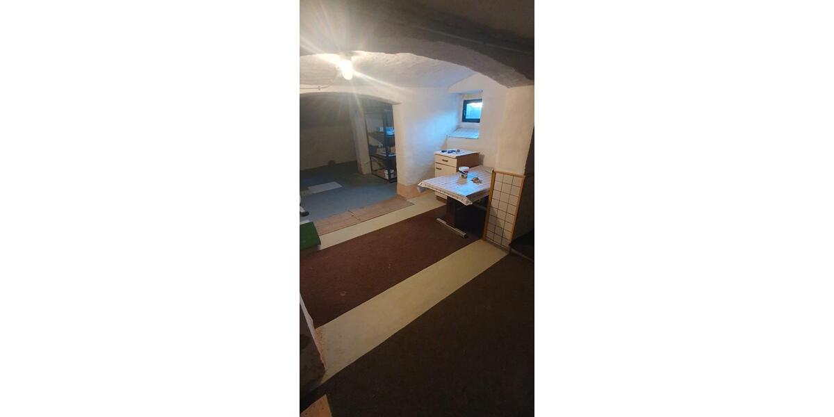 Reihenhaus Mansfeld - 6 Zimmer, 87 m&sup2;, 1.000&euro; | Angebot:26550628