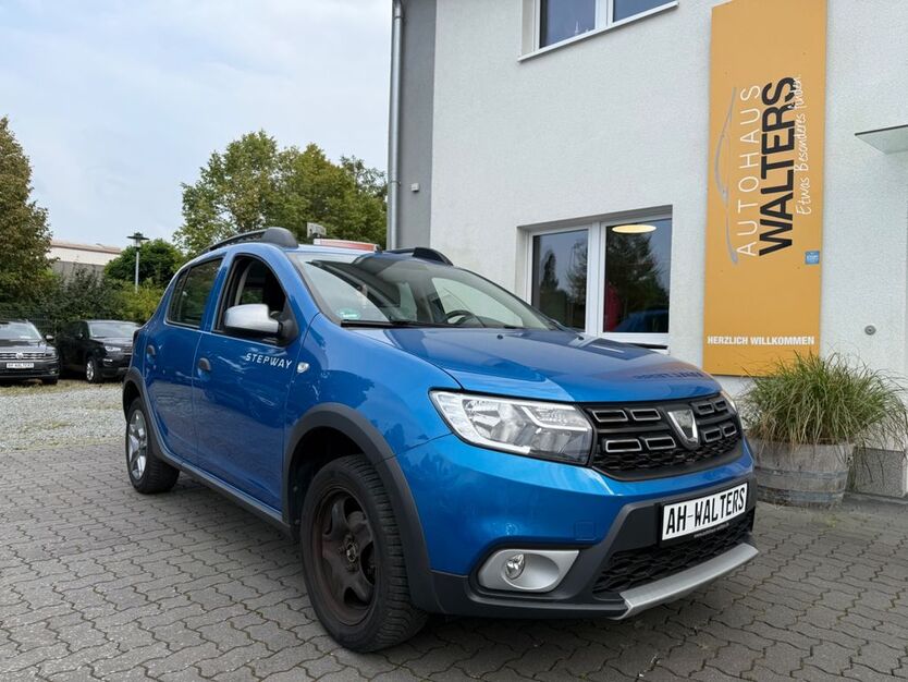 Dacia Sandero 23.582 km 10.885 € Stockelsdorf bei Lübeck 23617