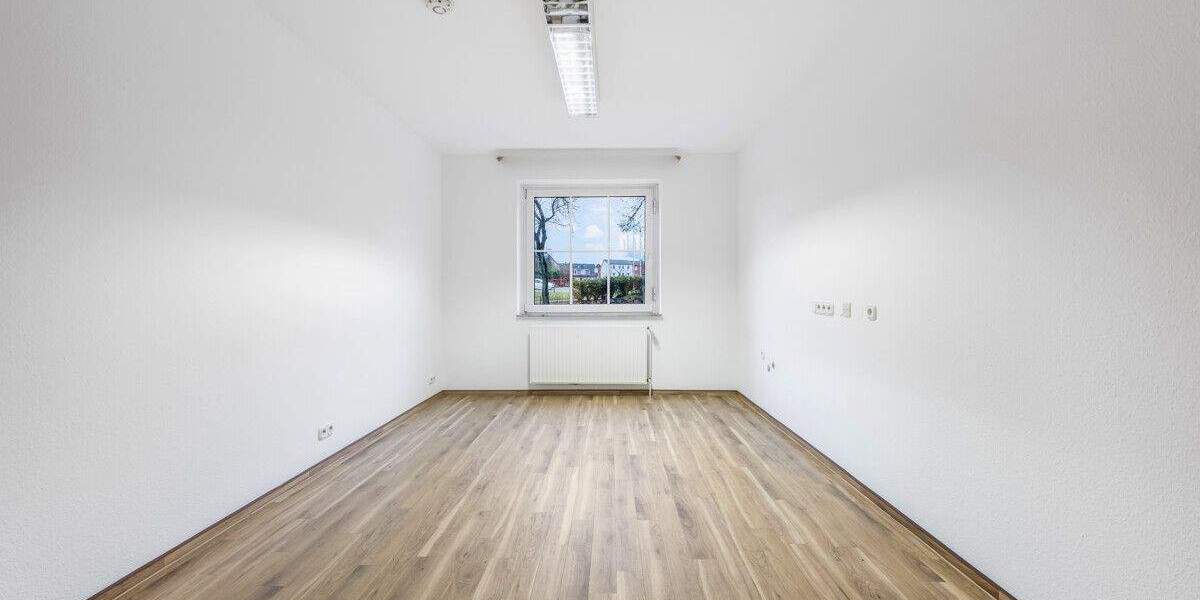 Gewerbeobjekt Lauenburg - 8 Zimmer, 188 m&sup2;, 300.000&euro; | Angebot:25670979