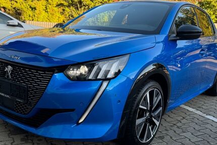 Peugeot 208 128.252 km 11.650 € Achstetten 88480