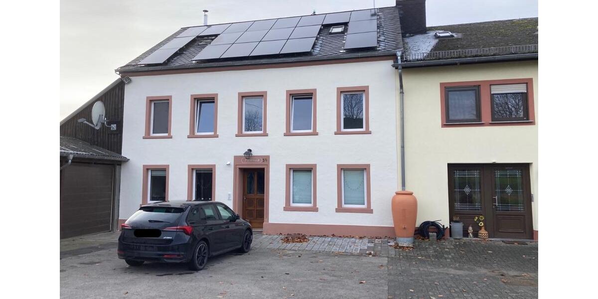 Etagenwohnung Echternacherbrück - 5 Zimmer, 128 m&sup2;, 1.400&euro; | Angebot:24523248