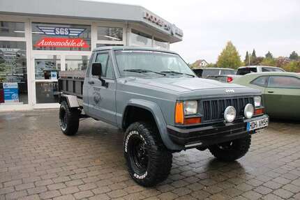 Jeep Comanche 122.700 km 15.900 &euro; Herbrechtingen 89542