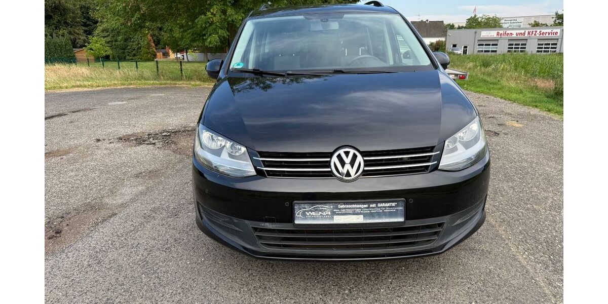 VW Sharan 178.000 km 8.990 &euro; Neukirchen-Vluyn (bei Duisburg) 47506