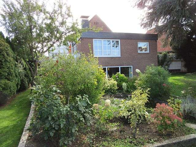 Einfamilienhaus Barsinghausen - 9 Zimmer, 240 m&sup2;, 475.000&euro; | Angebot:27351484