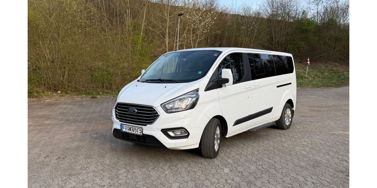 Ford Tourneo Custom 93.900 km 27.999 &euro; Gießen 35394