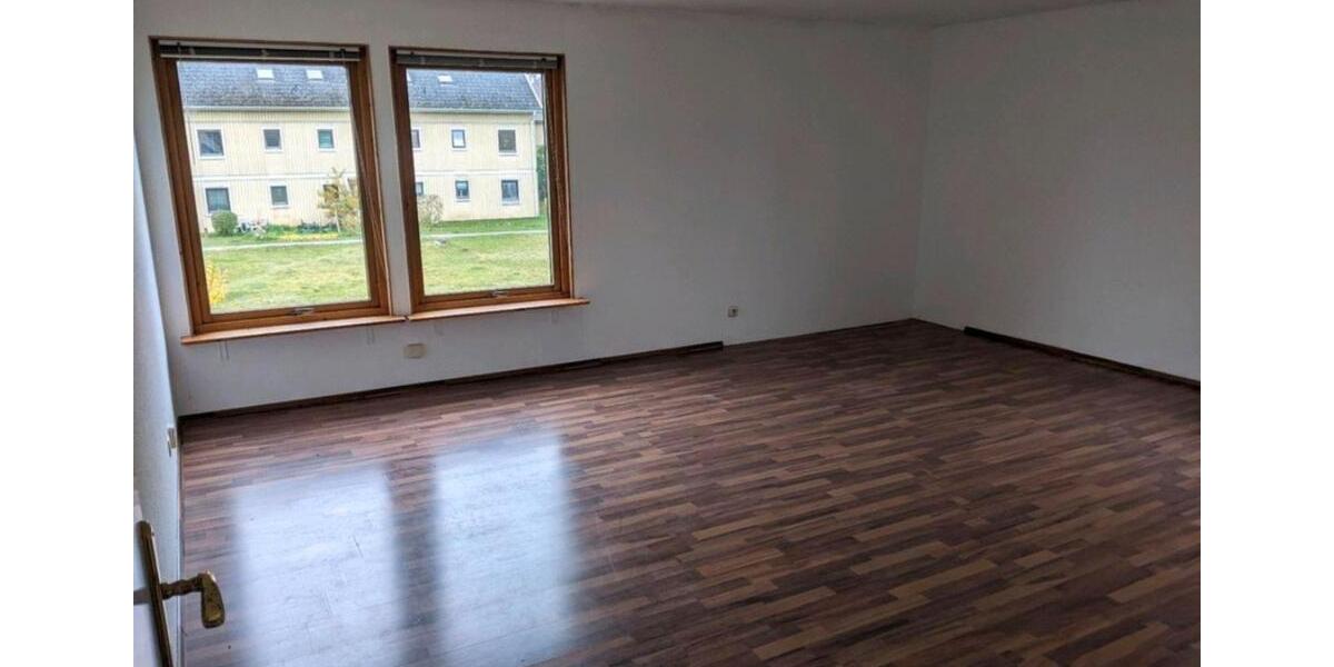 Etagenwohnung Benz - 3 Zimmer, 83 m&sup2;, 465&euro; | Angebot:24739776