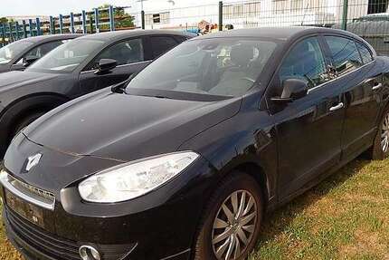 Renault Fluence 260.420 km 2.900 &euro; Halle 06126