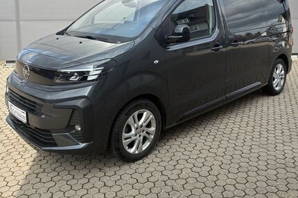 Opel Zafira Life 24.000 km 42.990 &euro; Rohr 93352