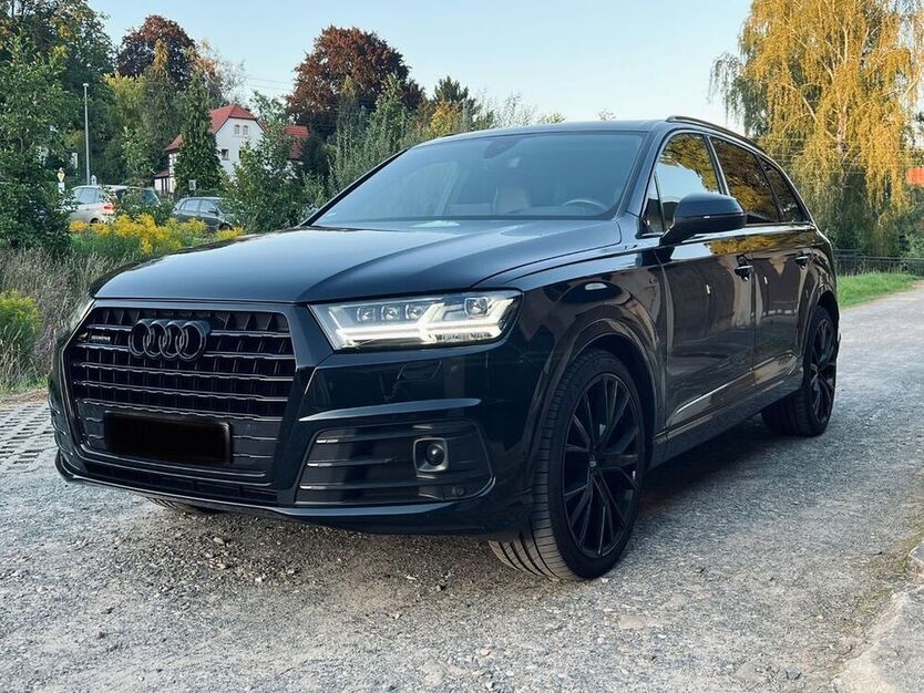 Q7