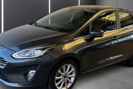 Ford Fiesta 61.616 km 10.900 € Dörth 56281