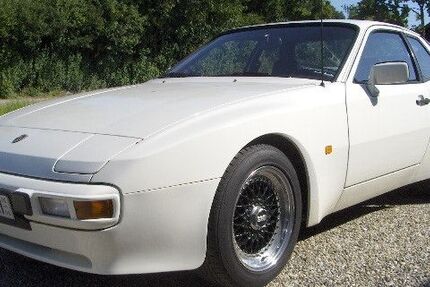 Porsche 944 113.000 km 22.900 &euro; Polling 84570