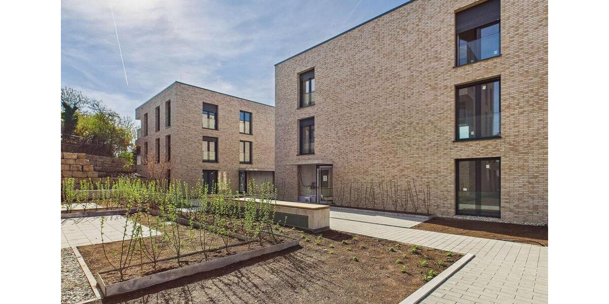Dachgeschoßwohnung Sindelfingen Sindelfingen (Stadt) - 3 Zimmer, 83 m&sup2;, 1.500&euro; | Angebot:22038707