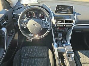 Mitsubishi Eclipse Cross Active+ 4WD AHK-abnehmbar 360 Kamera 80.400 km 16.490 &euro; Bad Wünnenberg 33181