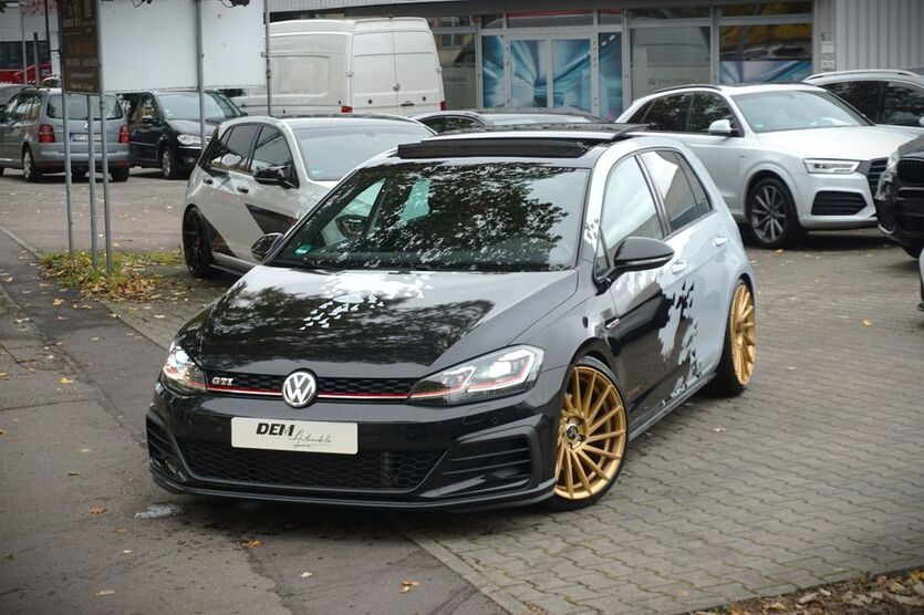 VW Golf 123.000 km 18.700 € Göppingen 73037