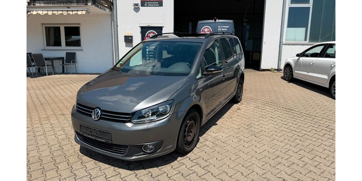 VW Touran 213.200 km 5.990 &euro; Eppingen 75031