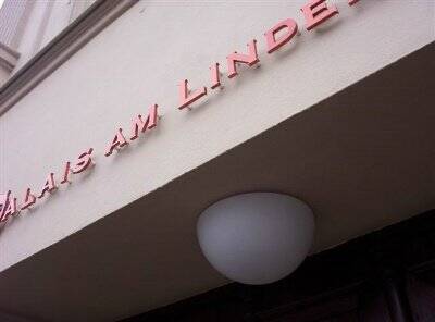 Palais am Lindenring * Zentrale Lage * Büro - und Praxisräume * weitere Topmieter im Hause * 5 zimmer