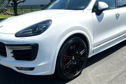 Porsche Cayenne 129.460 km 41.990 &euro; Dortmund 44147