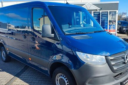 Mercedes-Benz Sprinter 179.900 km 23.790 &euro; Rüsselsheim 65428