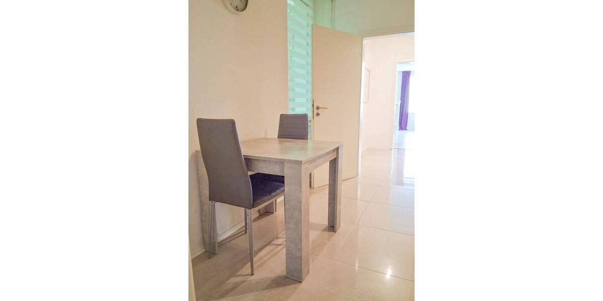 Etagenwohnung Oberndorf - 2 Zimmer, 65 m&sup2;, 595&euro; | Angebot:26909650
