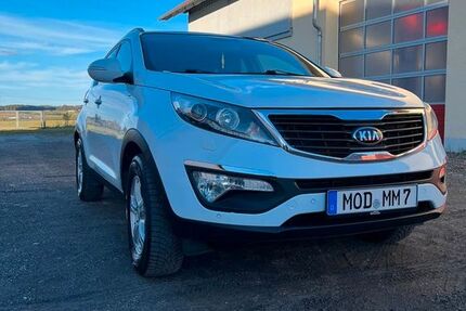 Kia Sportage 167.000 km 8.500 &euro; Marktobersdorf 87616