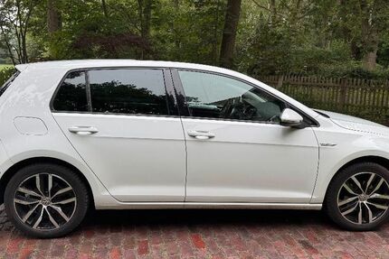 VW Golf 116.000 km 9.500 &euro; Worpswede 27726