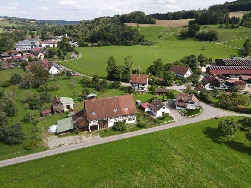 Haus zum Kaufen in Deggenhausertal 720.000 € 1 m²