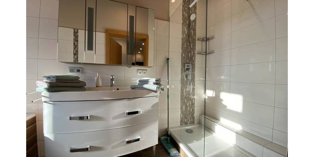 Mehrfamilienhaus, Wohnhaus Waren (Müritz) Waren - 4 Zimmer, 126 m&sup2;, 499.000&euro; | Angebot:25957433