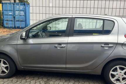 Hyundai i20 112.000 km 4.500 € Köln 51145