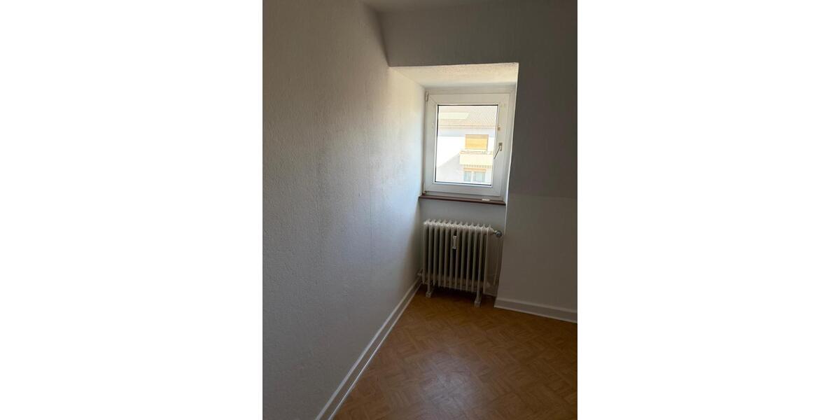 Dachgeschoßwohnung Kirchhain - 2 Zimmer, 59 m&sup2;, 650&euro; | Angebot:25613943