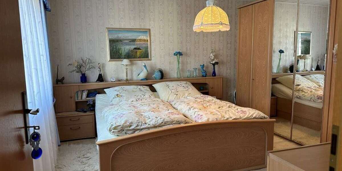 Massives Einfamilienreihenhaus - Reihenhaus Pößneck | Angebot:27223156