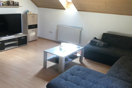 3 ZKB Dachgeschosswohnung in ruhiger Lage zimmer